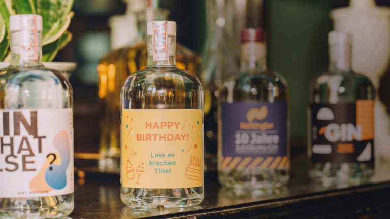 Gin personalisiert mit eigenem Etikett